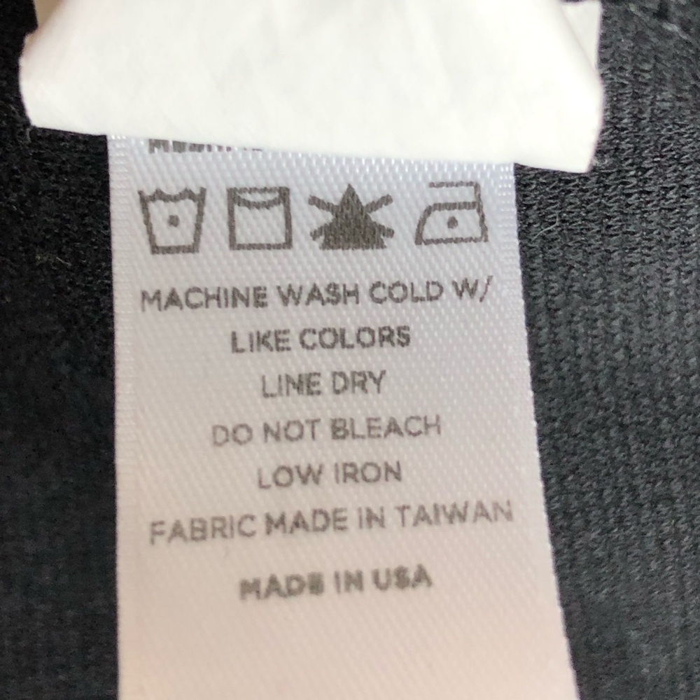 LALABU Soothe Shirt sz Med - Picture 9 of 9